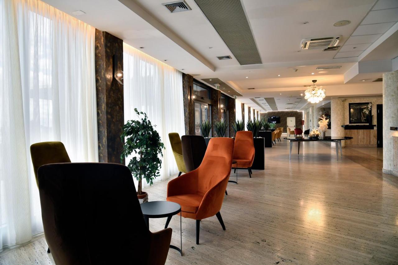 פיאנו רומאנו Palace Inn Rome Fiano מראה חיצוני תמונה