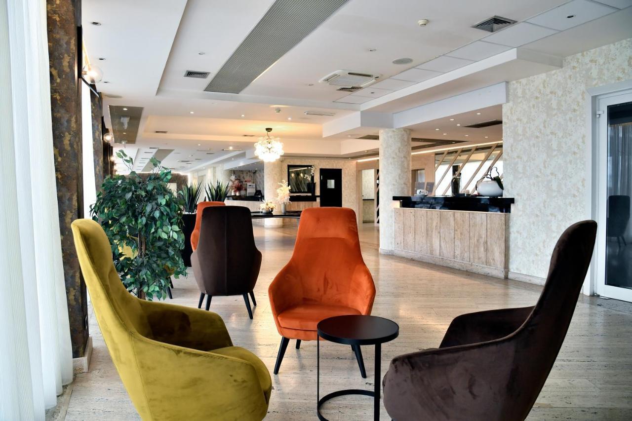 פיאנו רומאנו Palace Inn Rome Fiano מראה חיצוני תמונה