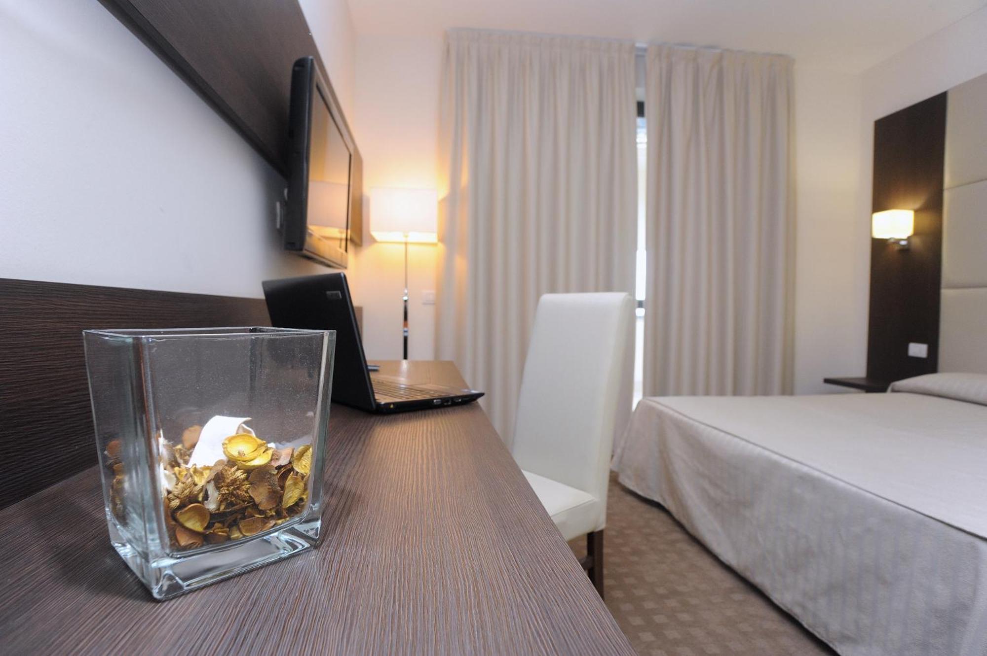 פיאנו רומאנו Palace Inn Rome Fiano חדר תמונה