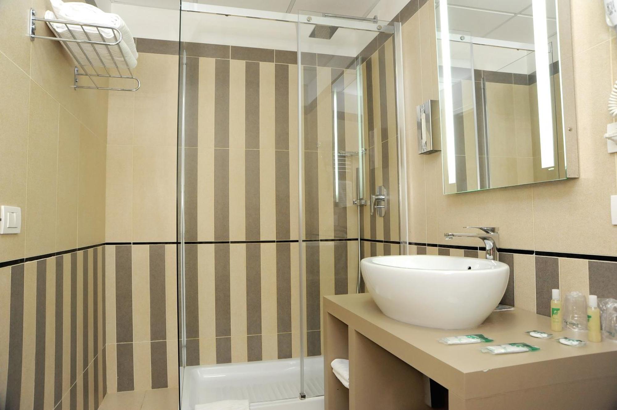 פיאנו רומאנו Palace Inn Rome Fiano חדר תמונה
